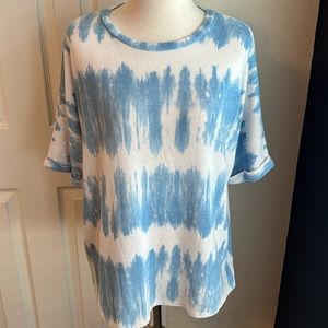 EUC First Love by Lovelyn Tie-Dye Kimono Tee